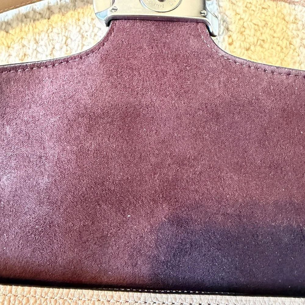 Coach Tabby 26 shoulder bag in light taupe - Picture 8 of 12
